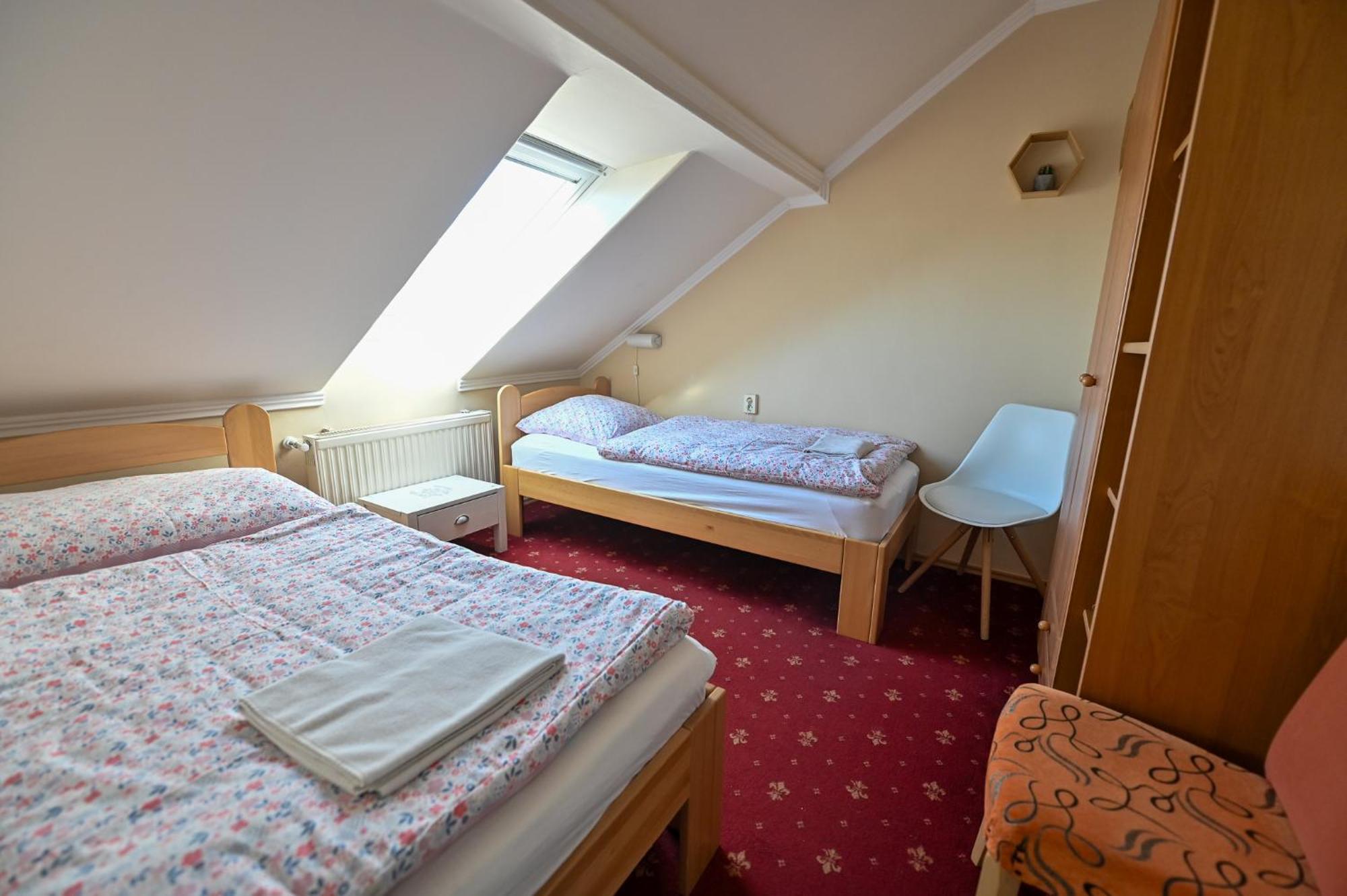 Bellavista 1 Apartman เอ็กเกอร์ ภายนอก รูปภาพ
