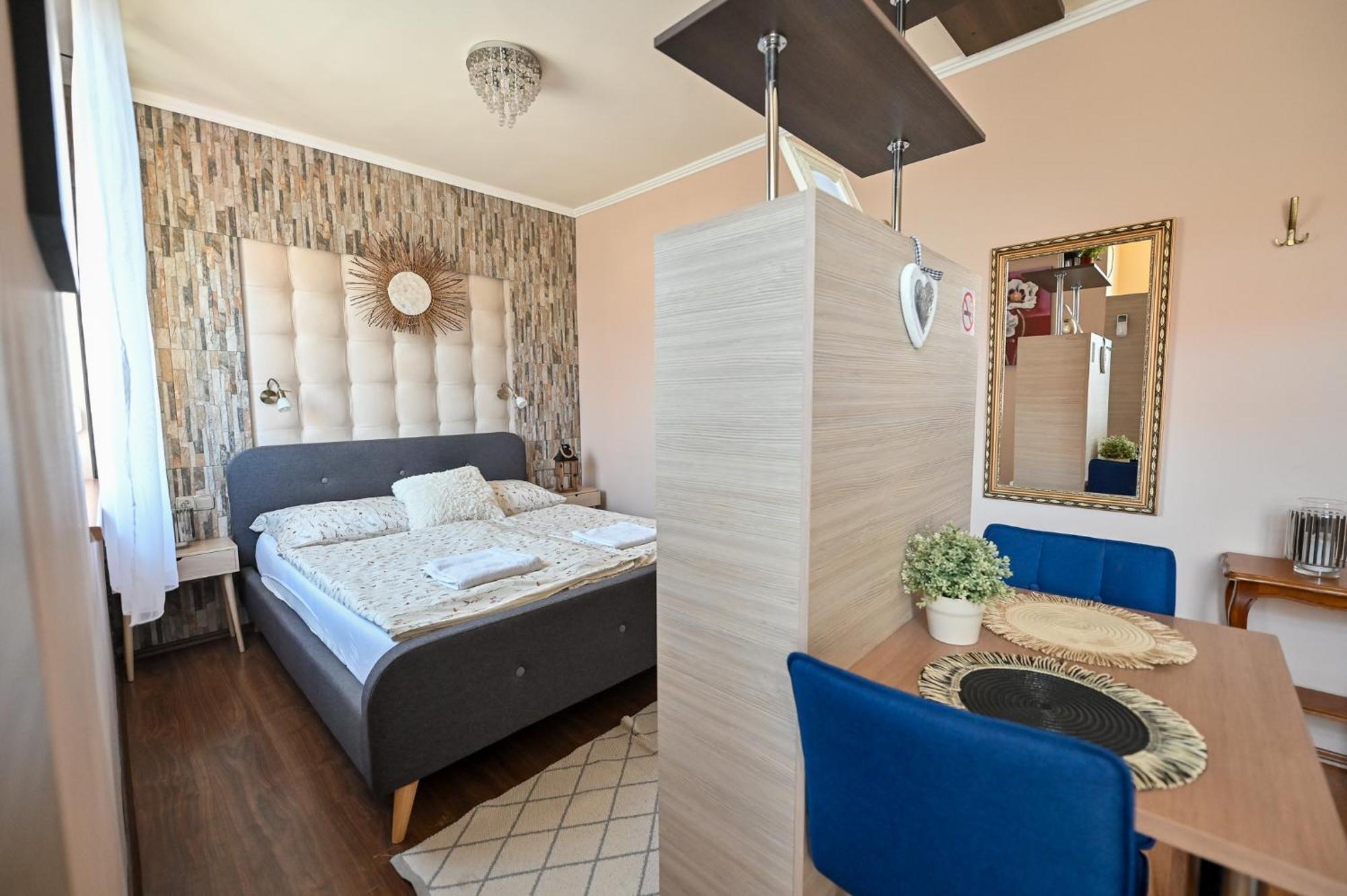 Bellavista 1 Apartman เอ็กเกอร์ ภายนอก รูปภาพ